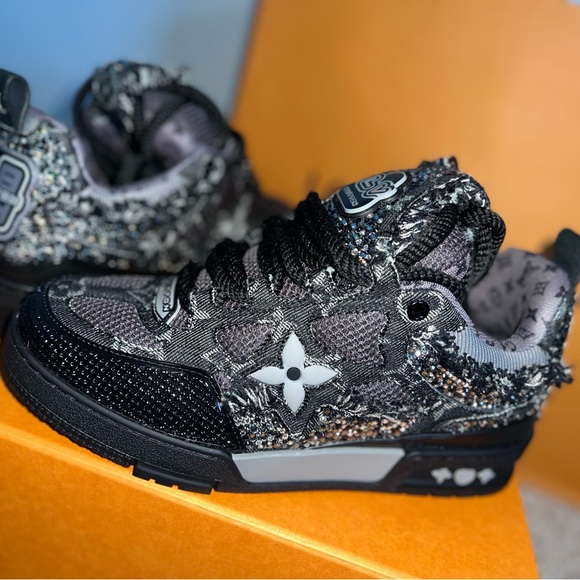 Louis Vuitton Skate Trainer Black Swarovski Monogran - Picture 3 of 11